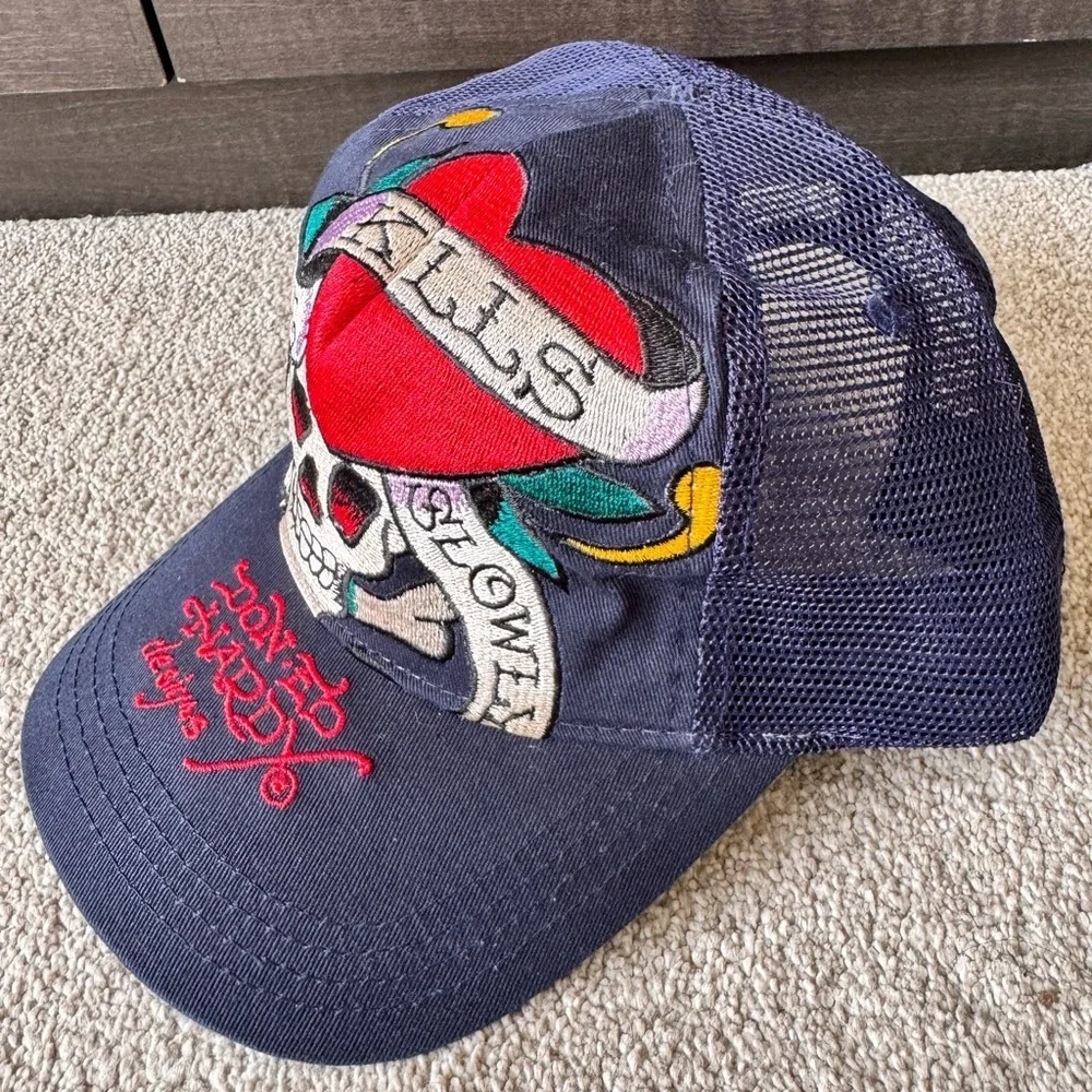 Vintage Y2K Ed Hardy Love Kills Slowly Trucker SnapBack Hat Authentic O/S - Picture 2 of 8